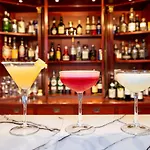 Ammende Restaurant And