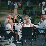 Hotel Ammende Restaurant And