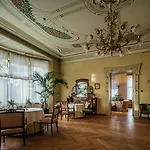 Ammende Restaurant And 5* Pärnu