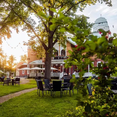 Ammende Restaurant And Hotel 5*