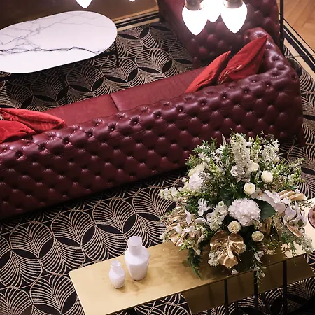 호텔 Ammende Restaurant And 5*