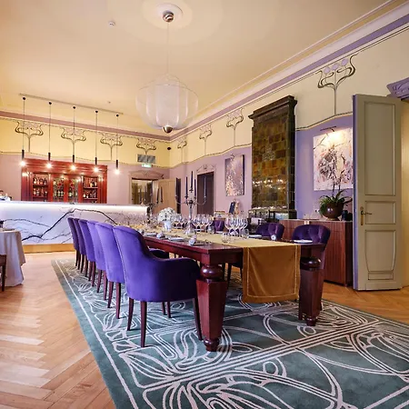 Ammende Restaurant And Hotel 5*