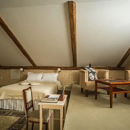 Hotel Ammende Restaurant And