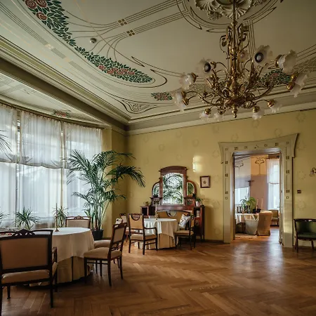 Ammende Restaurant And 5* Pärnu