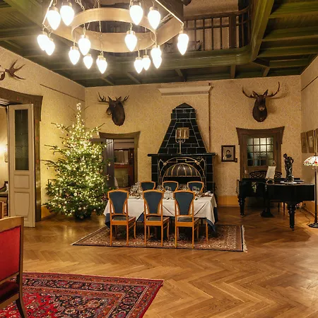 Hotel Ammende Restaurant And 5*