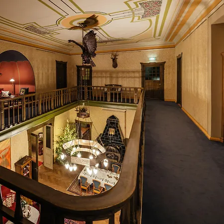 Hotel Ammende Restaurant And 5*