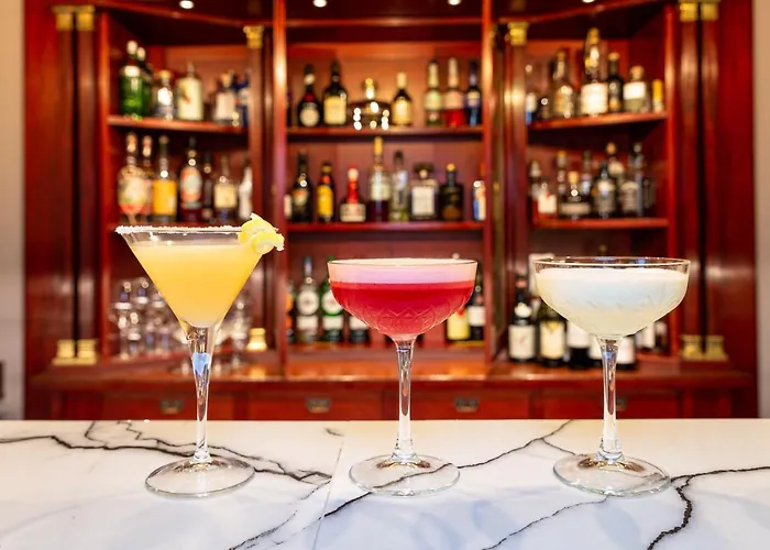 Ammende Restaurant And