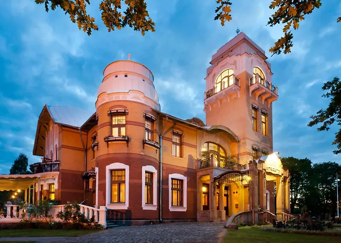 Hotel Ammende Restaurant And