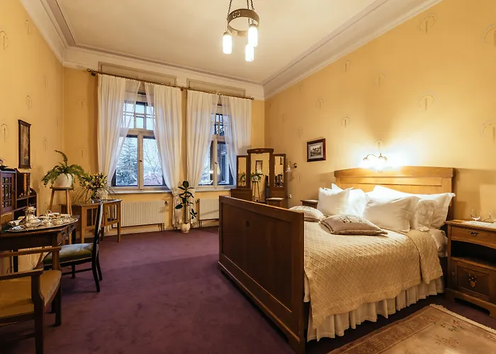 Hotel Ammende Restaurant And 5*